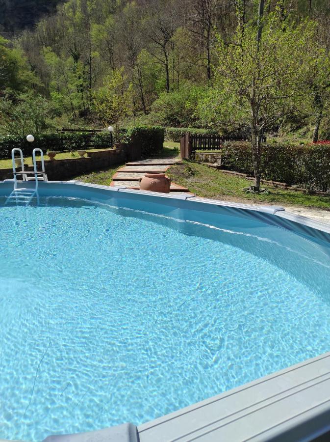 Casa Vacanze Il Boscaccio "Casa Massimo" Fornovolasco Esterno foto