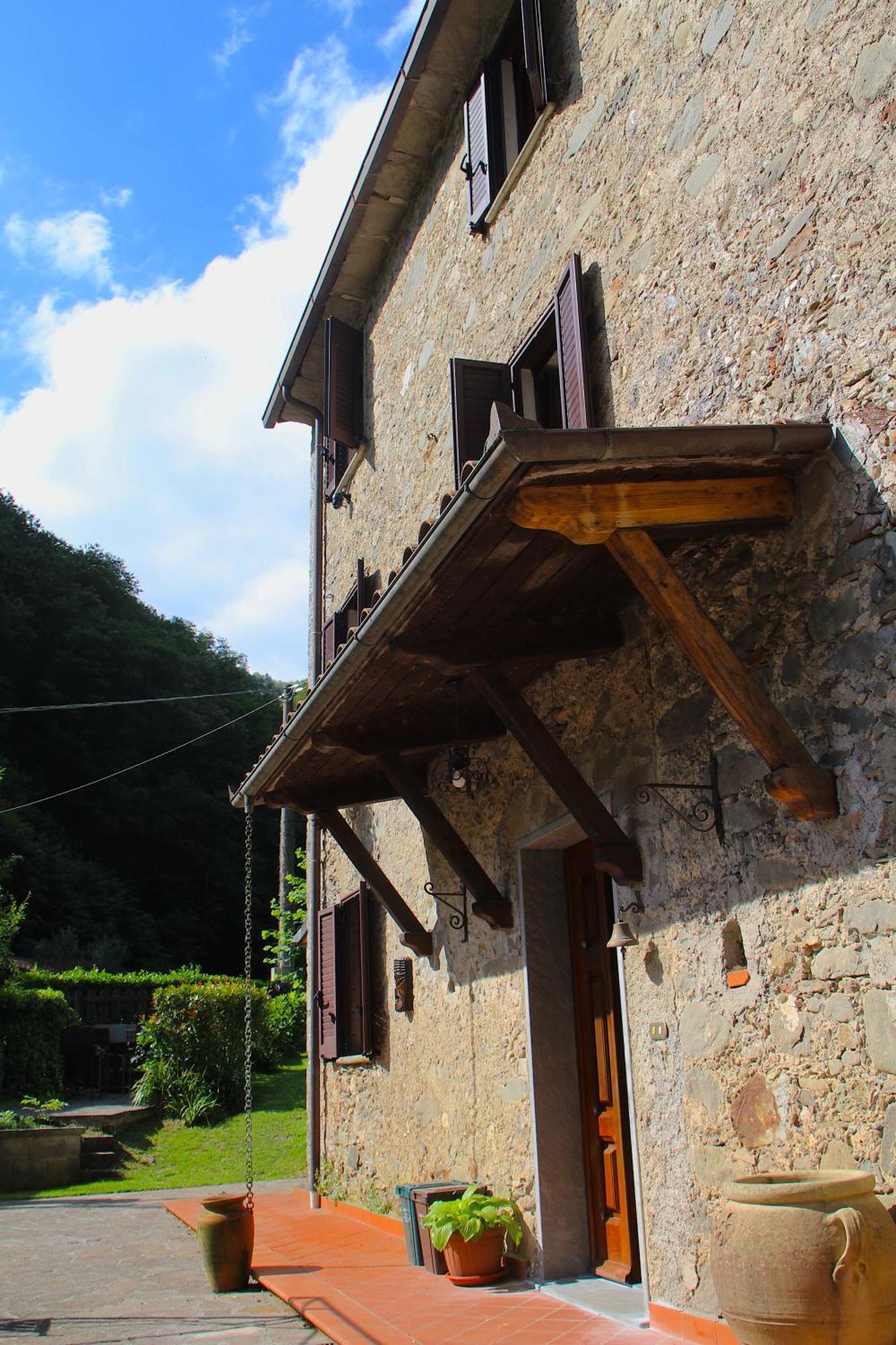 Casa Vacanze Il Boscaccio "Casa Massimo" Fornovolasco Esterno foto