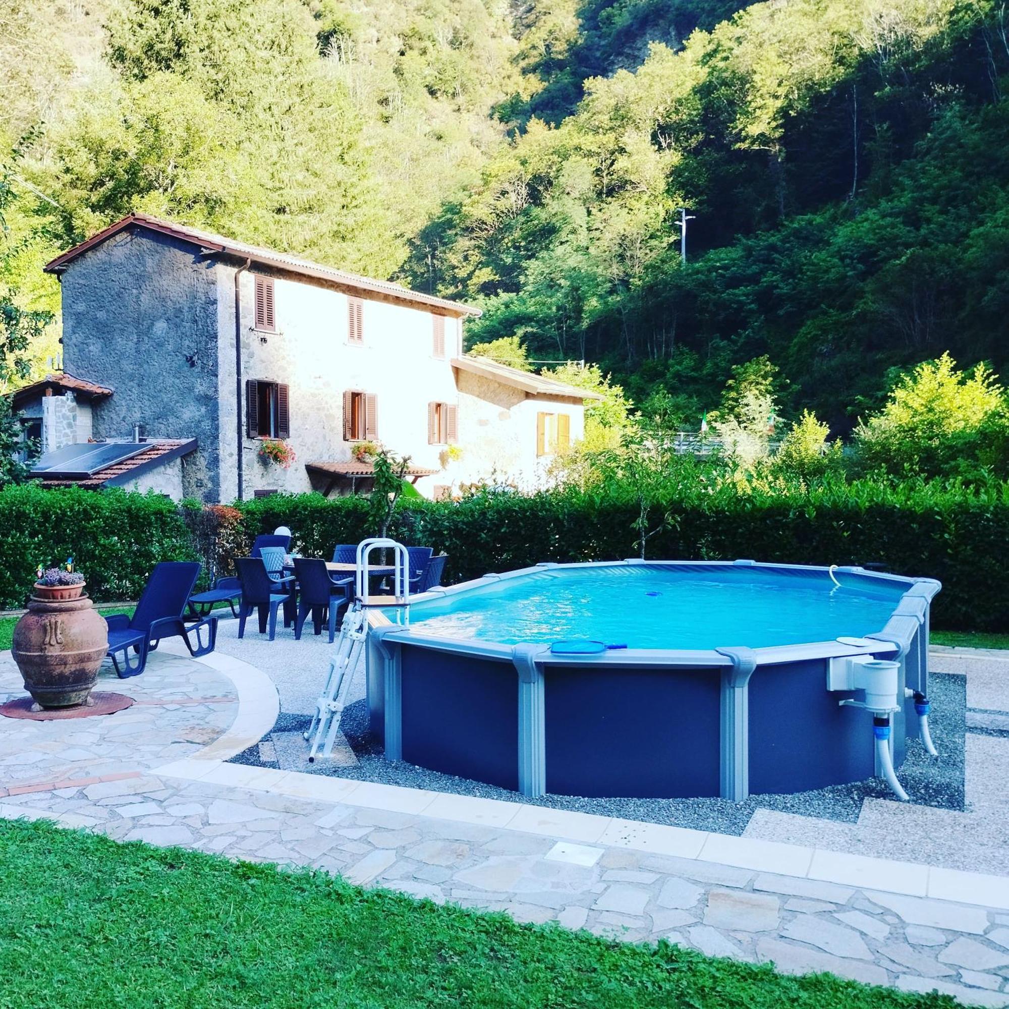 Casa Vacanze Il Boscaccio "Casa Massimo" Fornovolasco Esterno foto